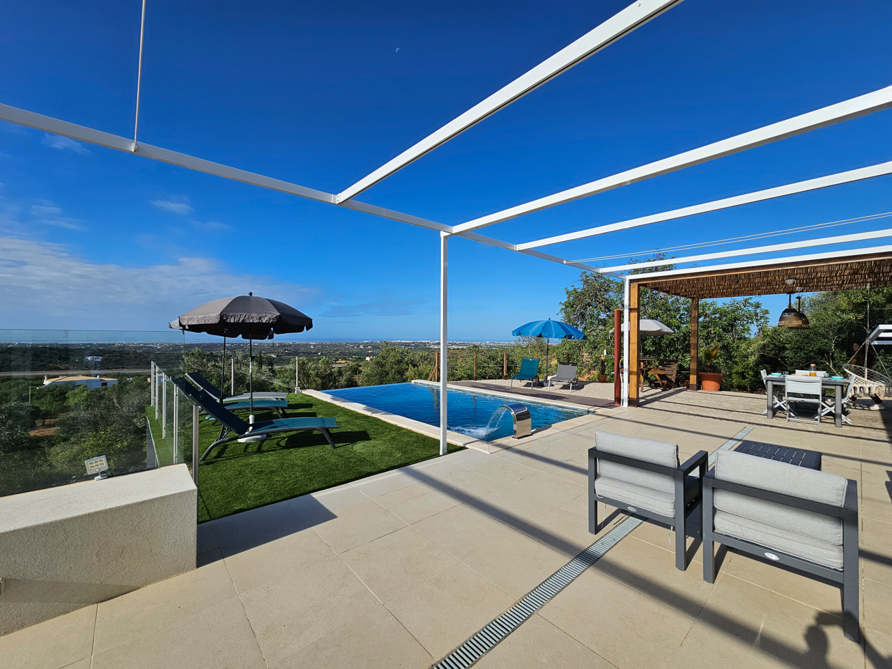 Villa Jasmin - 4 bedroom holiday villa to rent in Estoi - Algarve